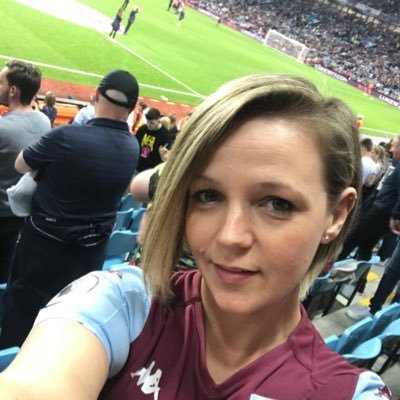 Mom 🥰 Brett Cash my OH for 24 years🥰I❤️ Aston Villa (like my 5th kid!) STH C6 Trinity gang 💜💙⚽️🙌 & fur mom to my baby dog Opie 🐾🥰