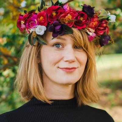 Writer. Briefly bestselling in Indiana.
THE SECOND BELL & THE BONE ROOTS , THE WIND CHILD duology
Host of THE GABRIELA HOUSTON PROJECT repped @losbennett