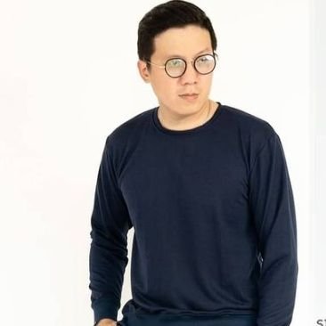 AnggunSusmono's profile picture. Jangan lupa bersyukur