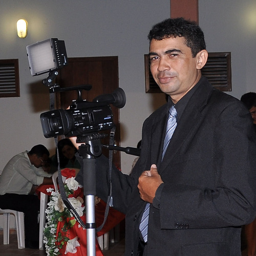 AntonioVideo's profile picture. 