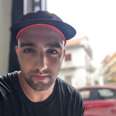 Empowering Lebanese people by teaching them how to code. Founder @codinglebanon
