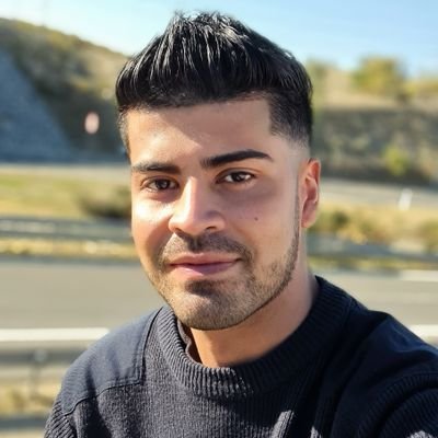 Julian_jdam336's profile picture. 
