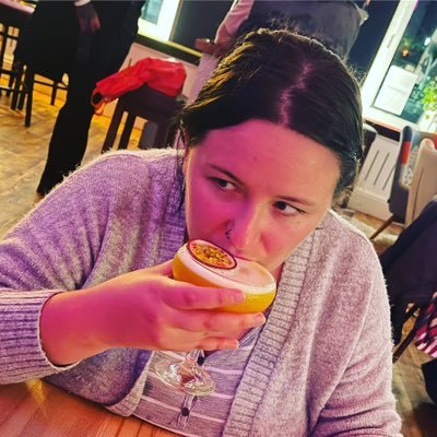 sparklesoph91's profile picture. Creator of home fragrance products. Harry Potter nerd ⚡️