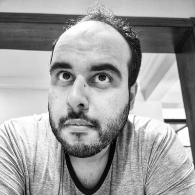اللهم أكرم أبي وأمي بجنة عرضها السماوات و الأرض يخيرون بين أبوابها الثمانية