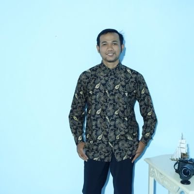 isnanardi771's profile picture. nothing