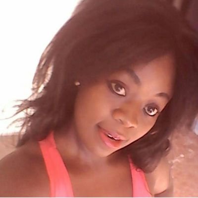 LindsayThomson3's profile picture. The less YOU respond to negativity;
the more peaceful your life become

💕❤