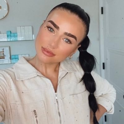 isabellemallen's profile picture. ᴸᴬ ᵛᴵᵀᴬ ᴱ` ᵝᴱᴸᴸᴬ