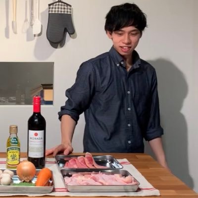 YouTubeにてレシピを発信中/主婦or主夫の方に喜ばれるレシピ作り/最新動画は固定ツイートへ/チャンネルはコチラ⬇︎