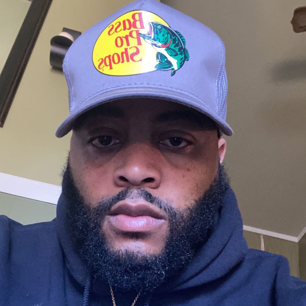 tonyayo11's profile picture. 