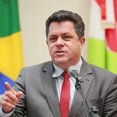 Deputado Estadual, líder do Governo na Alesc.
🏛 Advogado
⚖ Pós-graduado em Direito
📚 Mestre em Desenvolvimento Regional