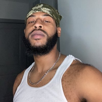 swannd_'s profile picture. 🕴#TheDistrict