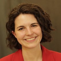 “A lovely connector of humans and resources.” Career river advocate. Member collaborations editor @INN. Recent: #ElectionSOS + engagement @wearehearken. 🏳️🌈