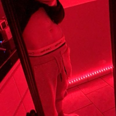 hot_mym's profile picture. Salut les gars venez faire un tour sur mon compte MYM vous ne serrait pas dessus 😏🍆