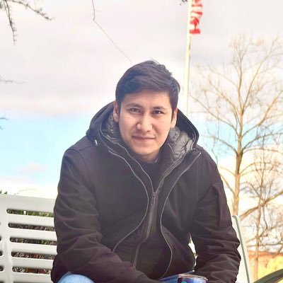 RRezaiee's profile picture. آجرام عمارتی بوده کهن که الان بی ریختن