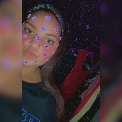 ✨23 but look 16✨