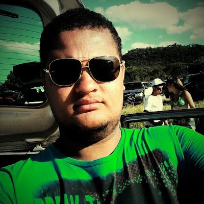 fabio_temoteo's profile picture. Se eu tivesse a maturidade de hj, não teria errado tanto, se eu não tivesse errado tanto, não teria a maturidade de hj🍃