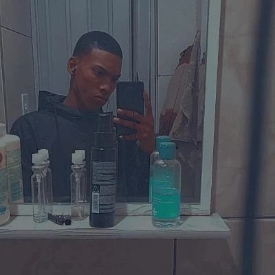Ricardo Oliveira
Macaé RJ
Calmo e posturado
29/10/2021❤️💍