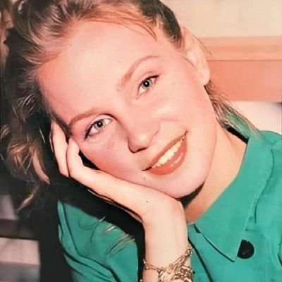 nouryhelal's profile picture. ‏‏فلا ترُدنيِ إلا بِـ جبرٍ يُداوينيِ يا اللّٰه.