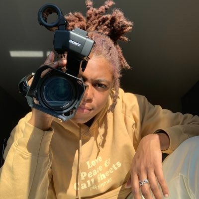 Film Director. Producer. Published Photographer. 🌻https://t.co/qsjzRSGHR5