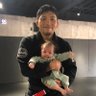 komakid1027's profile picture. MMA選手兼インストラクター 。第3代HEATバンタム級王者。赤尾家の主。大阪市北区紅梅町にある総合格闘技ジム「パラエストラ天満」を運営しています。