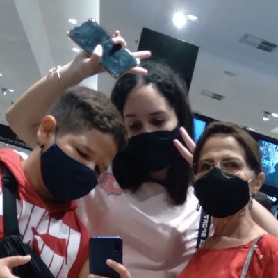 Sou player da guilda
Sou jogador de Free Fire
Tenho 13 aninhos
Sou homem
Jogo no iPhone
Sem line
N tenho namorada
🤪