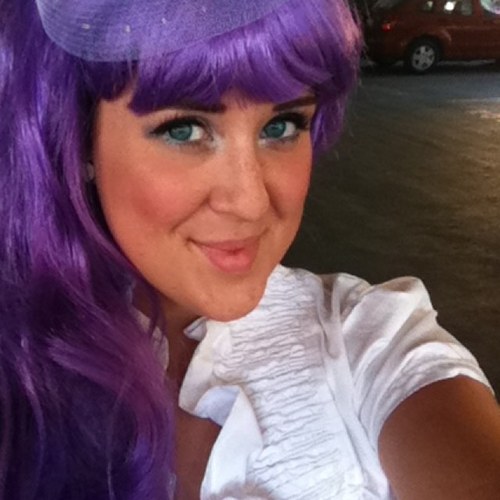 Josiekatelyn's profile picture. wears high heels while she exercises