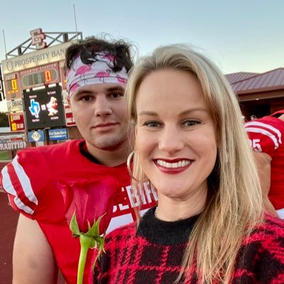 Wife to Colin. Mom to @Carter_Hlavinka. Teacher @ El Campo I.S.D.