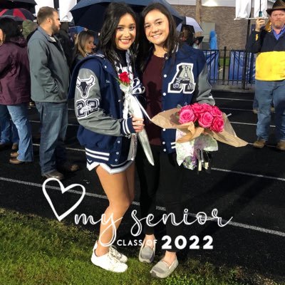 AlvisAlicia's profile picture. Blessed Mom of Twins and Wife to the Best Fiddler in Town!👯‍♀️🎻🤪