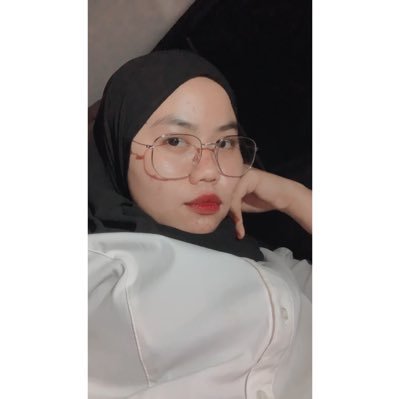 Kechikqueez's profile picture. Yang pergi tak akan kembali