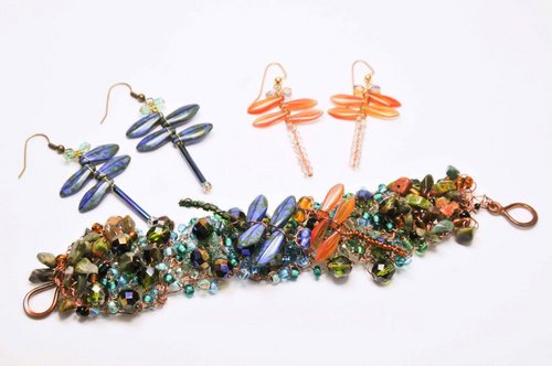 denisejoyc's profile picture. I dream in colors and beads... Jewelry Design feeds my soul