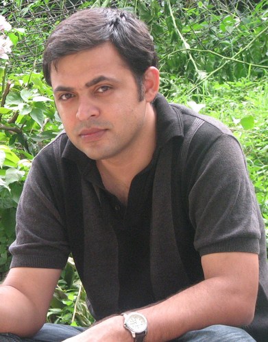 A CA by qualification,working with MNC.