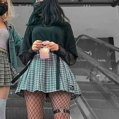 MelissaZet_feet's profile picture. Fußfetis willkommen👅 schreibt mir ihr dreckigen Schweine 🐖
Schuhgröße 37/ DM me!