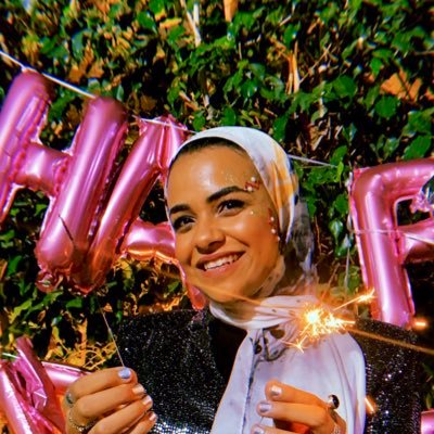 farahkadam's profile picture. 