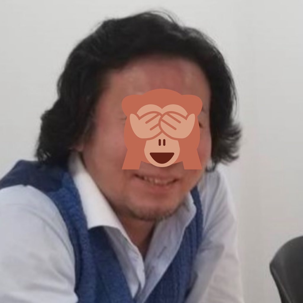 omg_dick_cock's profile picture. シャンパン好きなエロエロ大魔王です！ 品良く淫らに生きています！ 最近は性欲減退してきましたが可能性MAXで頑張ります！大阪で複数会社を経営しています。 バツイチ独身の巨根ですが何か…      📧 気軽にDMして下さい！