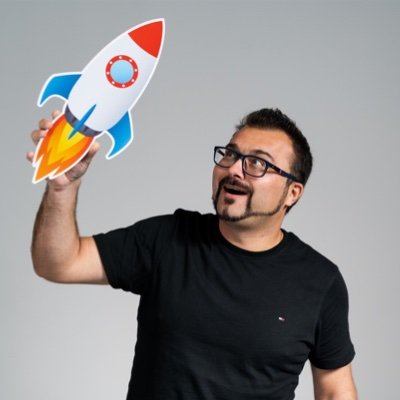 Digital Marketer by heart ❤️. Burning for SEO 🔎, Performance Marketing 🔥, Growth Hacking 🚀 & Inbound Marketing 🎯. Head of Digital Marketing @swat_io