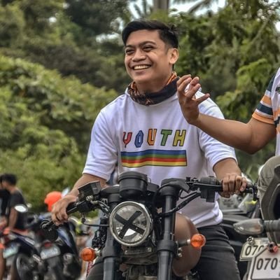 chuckdece's profile picture. ʙᴀᴅ ᴍᴏᴍᴇɴᴛs ᴡᴏɴ'ᴛ ʟᴀsᴛ