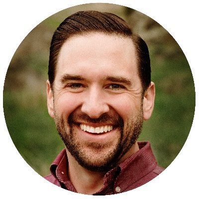 TheHITchase's profile picture. Geeking out about Healthcare Technology. 
Managing Director - Pivot Point Consulting