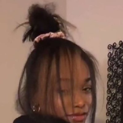 okjusttriza's profile picture. Dear diary