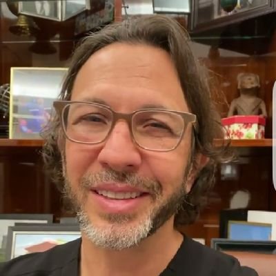 Francoorre's profile picture. Love yourself