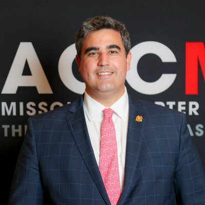 Vice President of Labor Relations at AGC of MO.Father,Husband,Son,Brother,Friend,Faithfilled, & Eater of great food.These tweets are my own.