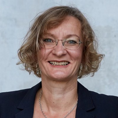 Rechtsanwältin | Redakteurin der NJW und der RDi| European Women of Legal Tech 2020 #EWOLT | Impressum: https://t.co/ho5fUmbrK1 | Views are my own