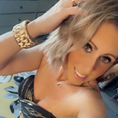 cher_nyg41's profile picture. mom of two👩‍👧‍👦 ||nyr🥅||nyg🏈||nyy⚾️||