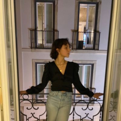 jeanneeeestd's profile picture. c’est que le début