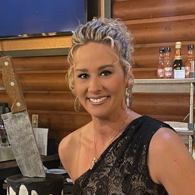 Executive Director of Back to the Bricks 🚙 Motivator 💪🏼 Business Connector 🤝 Human ❤️