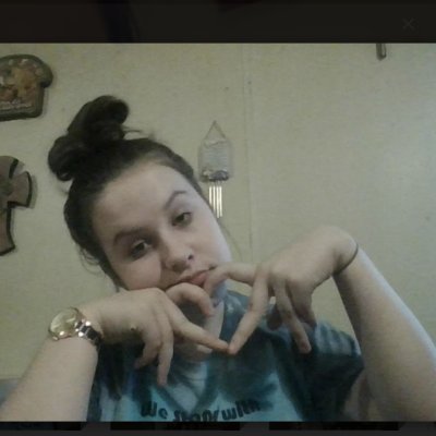 main- @itsyahgirlrae
she/they
bi 💗💜💙
14