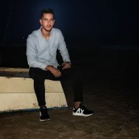 mohamed kadir (@bba49dc9d9c94bd) 's Twitter Profile