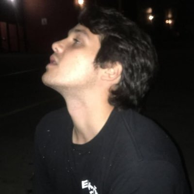 treehuggerz420's profile picture. Your problem is I’m too good looking