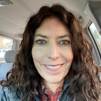 MauraDunn2021's profile picture. 