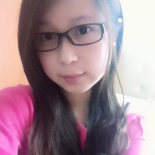 zihong_C's profile picture. 
