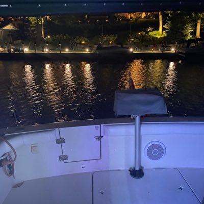 drewthompkins's profile picture. conservative, outdoors guy. hate all libtards and Trudeau must go